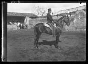 "Tenente Silveira Ramos a cavalo."