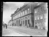 "O palácio dos Carrancas no Porto."