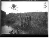 "Passagem da artilharia no rio Lua".