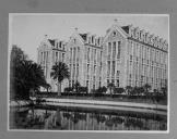 Pavilhões do quartel do parque rainha D. Leonor.