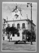 Caldas da Rainha - Edifício na Avenida da República.